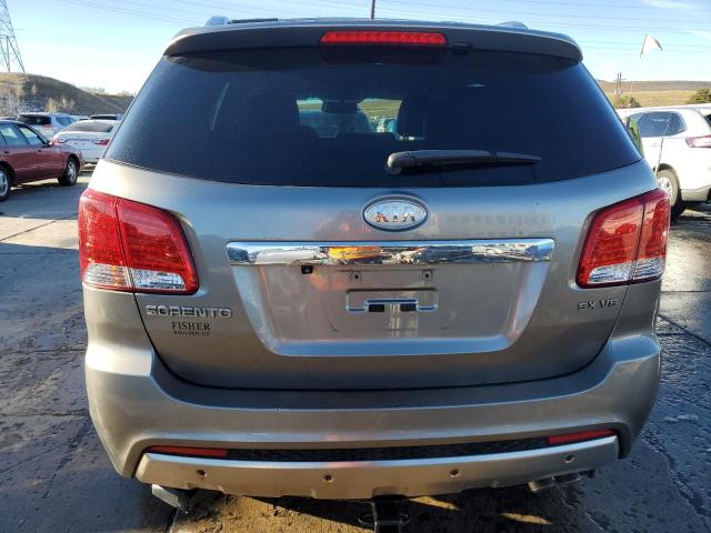 Photo 6 from auction – 2011 KIA SORENTO SX with VIN 5XYKWDA29BG177643