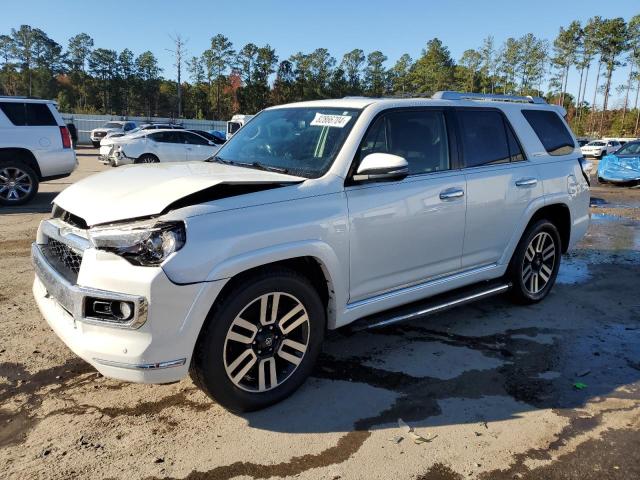Photo 1 from auction – 2018 TOYOTA 4RUNNER SR with VIN JTEZU5JR9J5172839