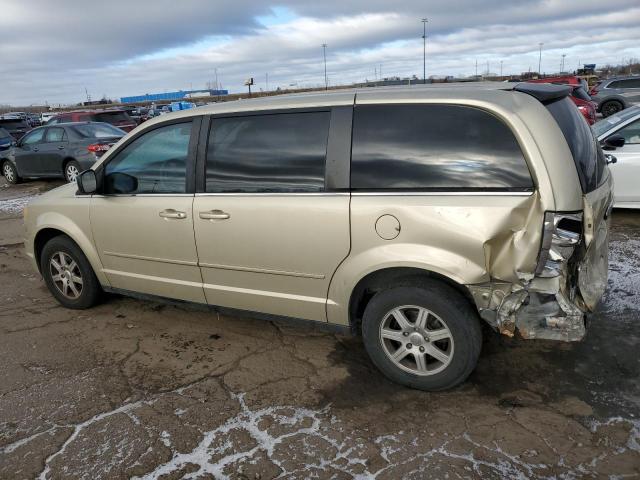 Photo 2 from auction – 2010 CHRYSLER TOWN & COU with VIN 2A4RR2D18AR441419