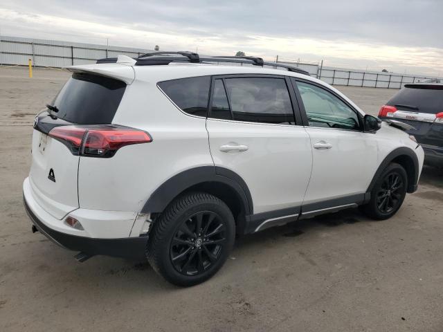 Photo 3 from auction – 2018 TOYOTA RAV4 ADVEN with VIN 2T3RFREV3JW733204