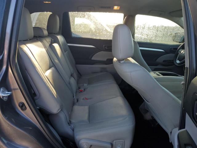Photo 11 from auction – 2019 TOYOTA HIGHLANDER with VIN 5TDZARFH5KS060281