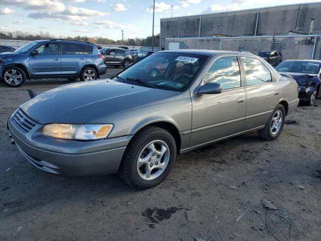 TOYOTA CAMRY CE 1998 with VIN 4T1BF22KXWU048099 - Photo from auction