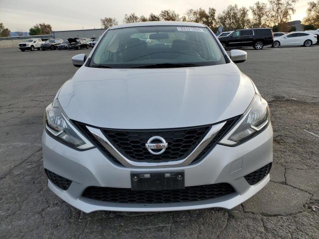 Photo 5 from auction – 2016 NISSAN SENTRA S with VIN 3N1AB7AP3GY328552