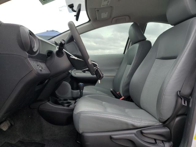 Photo 7 from auction – 2012 TOYOTA PRIUS C with VIN JTDKDTB36C1523723