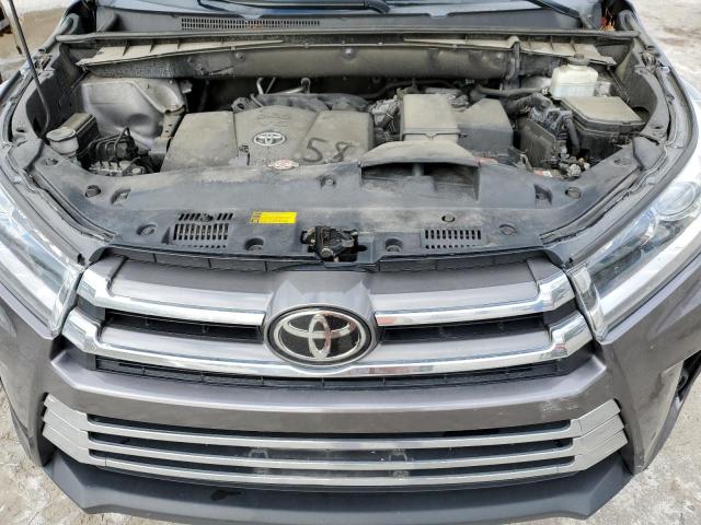 Photo 12 from auction – 2019 TOYOTA HIGHLANDER with VIN 5TDDZRFH1KS930997