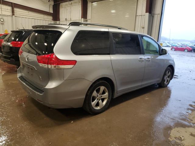 Photo 3 from auction – 2013 TOYOTA SIENNA LE with VIN 5TDKK3DC5DS364555