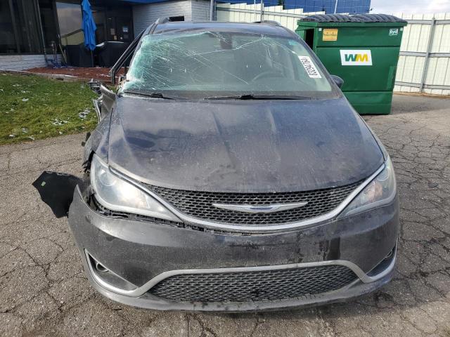 Photo 5 from auction – 2017 CHRYSLER PACIFICA T with VIN 2C4RC1EG9HR757734