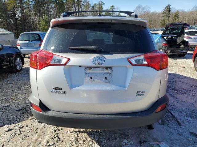 Photo 6 from auction – 2015 TOYOTA RAV4 XLE with VIN JTMRFREV2FD173504