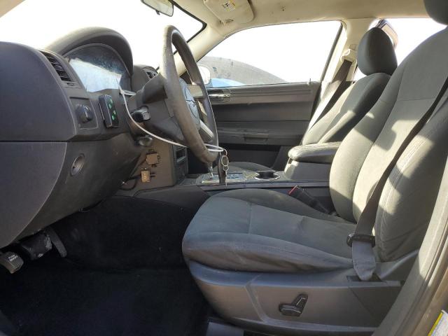 Photo 7 from auction – 2008 CHRYSLER 300 LX with VIN 2C3KA43R18H122076
