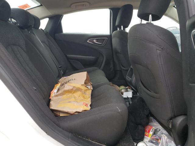 Photo 10 from auction – 2015 CHRYSLER 200 LIMITE with VIN 1C3CCCAB4FN752287