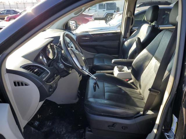 Photo 7 from auction – 2016 CHRYSLER TOWN & COU with VIN 2C4RC1BG9GR128655