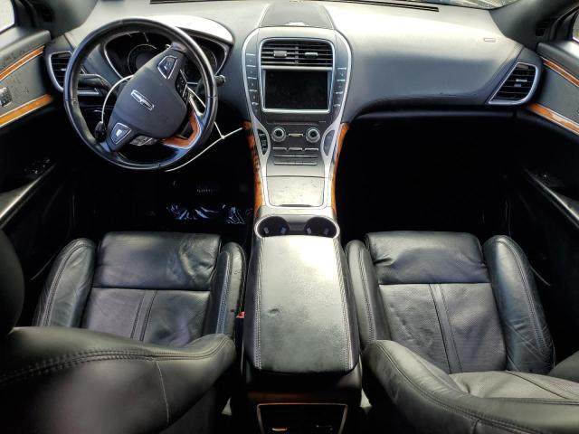 Photo 8 from auction – 2017 LINCOLN MKX RESERV with VIN 2LMPJ6LR4HBL25222