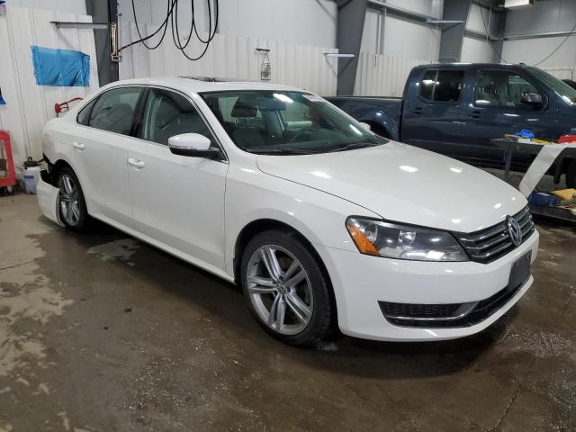 Photo 4 from auction – 2014 VOLKSWAGEN PASSAT SE with VIN 1VWBT7A39EC063697