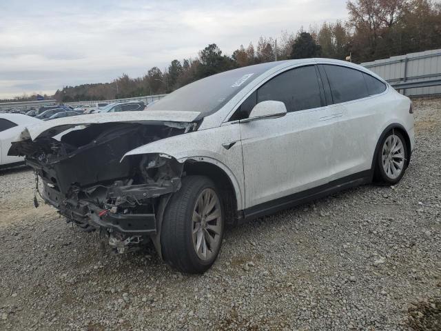 Снимка 1 от търг – 2020 TESLA MODEL X с VIN 5YJXCDE24LF250807