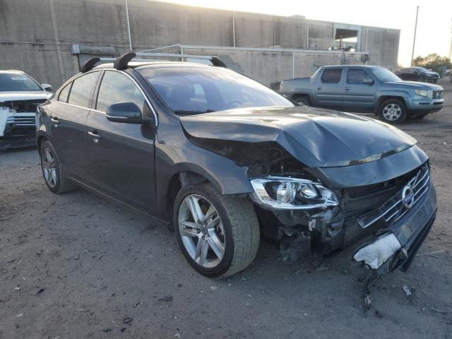 Photo 4 from auction – 2015 VOLVO S60 PREMIE with VIN YV126MFKXF2364537