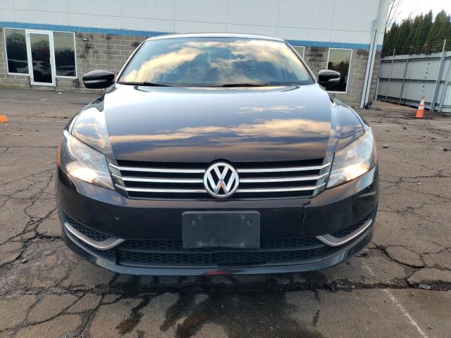 Photo 5 from auction – 2015 VOLKSWAGEN PASSAT S with VIN 1VWAT7A3XFC063754