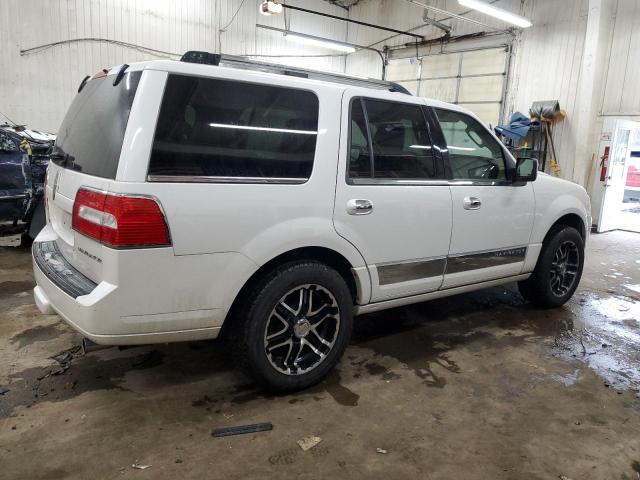 Photo 3 from auction – 2010 LINCOLN NAVIGATOR with VIN 5LMJJ2J51AEJ09720