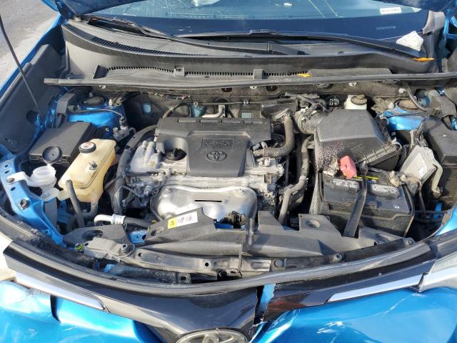 Photo 12 from auction – 2017 TOYOTA RAV4 XLE with VIN JTMWFREV2HJ136945