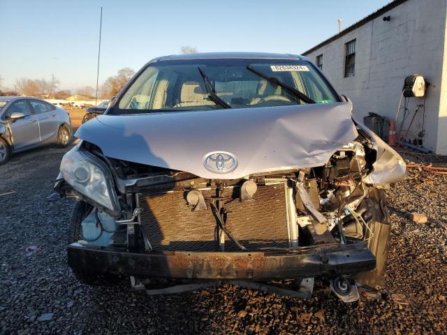 Photo 5 from auction – 2012 TOYOTA SIENNA LE with VIN 5TDKK3DC7CS259059