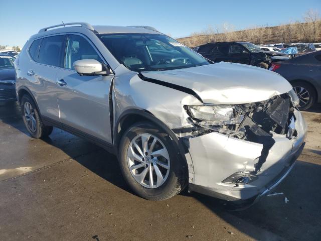 Photo 4 from auction – 2014 NISSAN ROGUE S with VIN 5N1AT2MV5EC822940