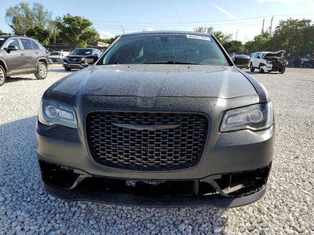 Photo 5 from auction – 2019 CHRYSLER 300 TOURIN with VIN 2C3CCAAG4KH743530