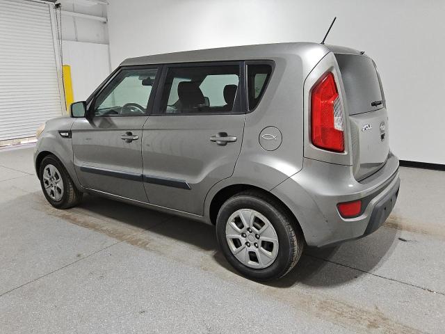 Photo 2 from auction – 2013 KIA SOUL with VIN KNDJT2A51D7585640