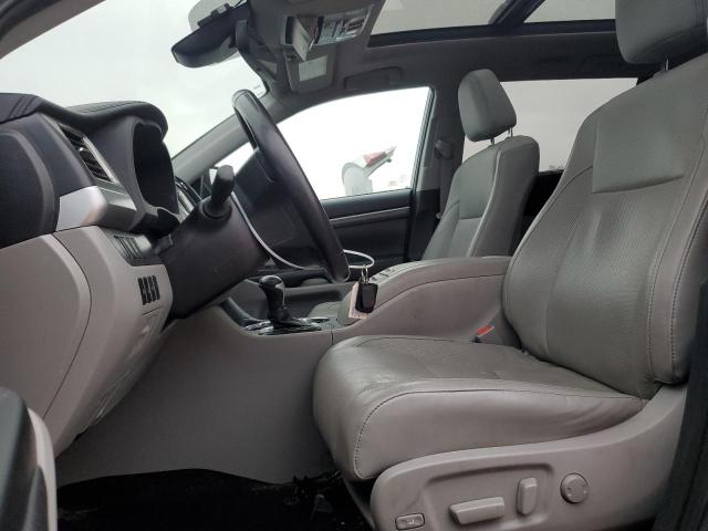 Photo 7 from auction – 2019 TOYOTA HIGHLANDER with VIN 5TDDZRFH5KS988949