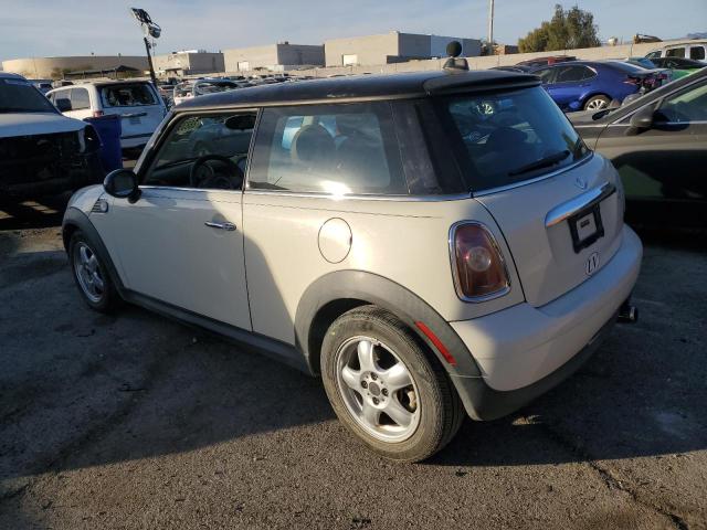 Photo 2 from auction – 2010 MINI COOPER with VIN WMWMF3C53ATU76748
