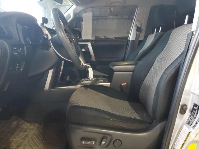 Photo 7 from auction – 2016 TOYOTA 4RUNNER SR with VIN JTEBU5JR7G5338656