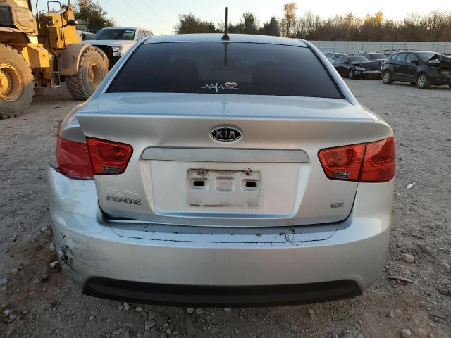 Photo 6 from auction – 2011 KIA FORTE with VIN KNAFU4A25B5398217