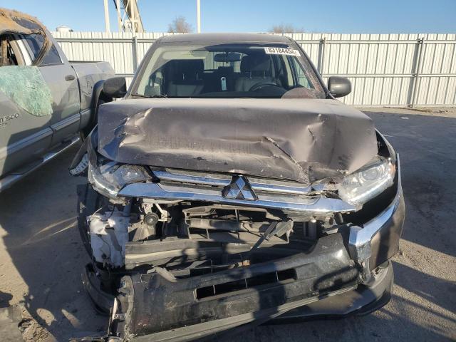 Photo 5 from auction – 2018 MITSUBISHI OUTLANDER with VIN JA4AD2A30JZ060767