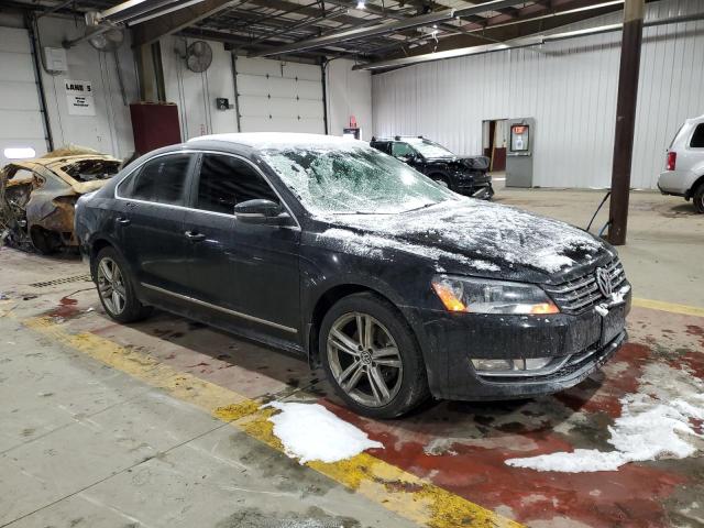Photo 4 from auction – 2014 VOLKSWAGEN PASSAT SEL with VIN 1VWCM7A32EC025231