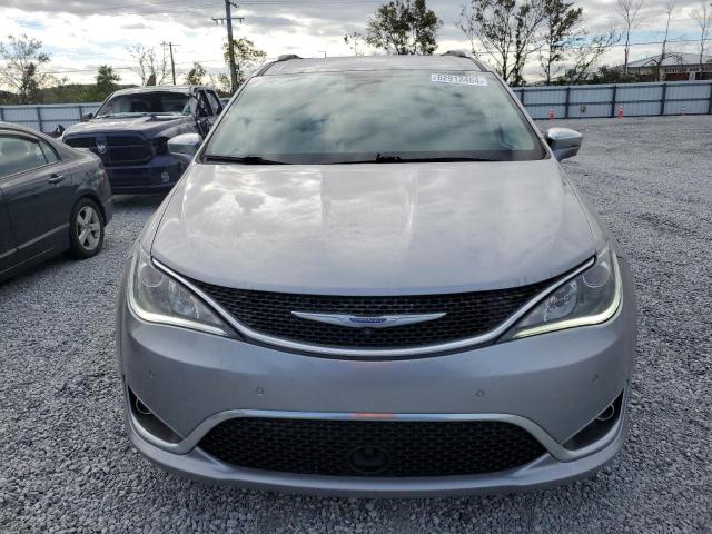 Photo 5 from auction – 2018 CHRYSLER PACIFICA L with VIN 2C4RC1GG6JR172256