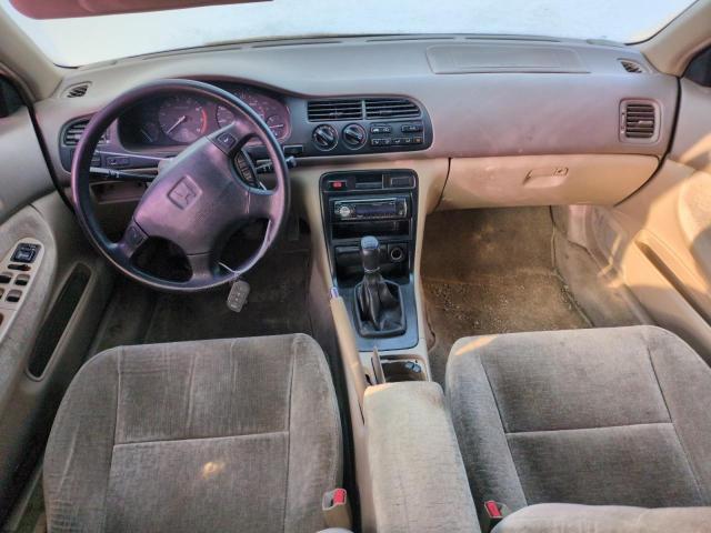 Photo 8 from auction – 1996 HONDA ACCORD EX with VIN 1HGCD555XTA167694