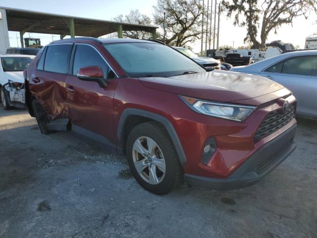 Photo 4 from auction – 2020 TOYOTA RAV4 XLE with VIN JTMW1RFV7LD050762