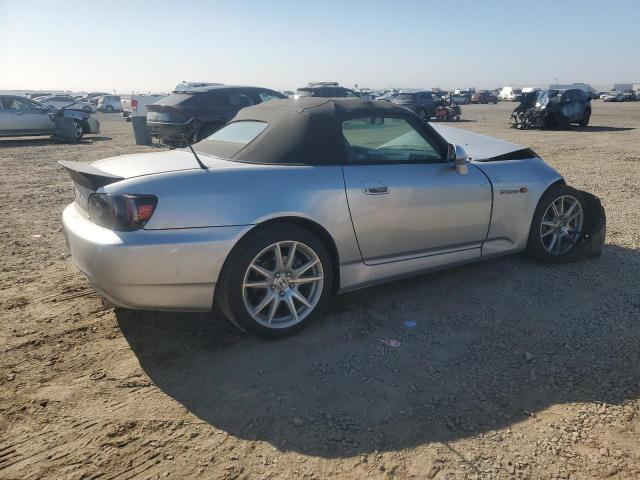 Photo 3 from auction – 2005 HONDA S2000 with VIN JHMAP21415S001861