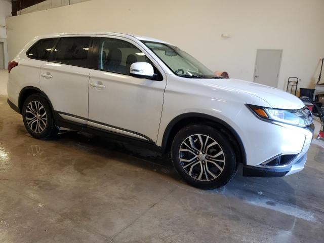 Photo 4 from auction – 2017 MITSUBISHI OUTLANDER with VIN JA4AD3A36HZ042919