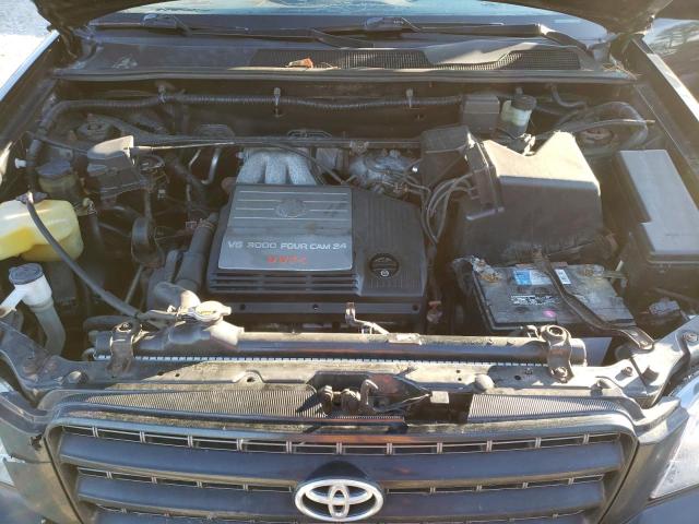 Photo 12 from auction – 2003 TOYOTA HIGHLANDER with VIN JTEHF21A930137829