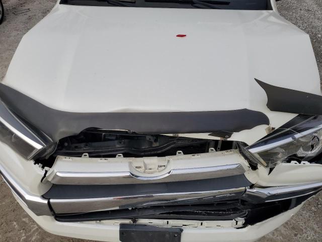 Photo 12 from auction – 2015 TOYOTA 4RUNNER SR with VIN JTEBU5JR9F5271346