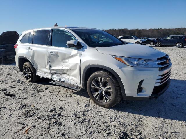 Photo 4 from auction – 2017 TOYOTA HIGHLANDER with VIN 5TDZARFH9HS023338