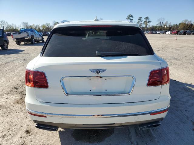 Photo 6 from auction – 2017 BENTLEY BENTAYGA with VIN SJAAC2ZV1HC014457