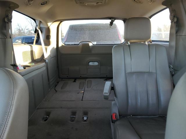 Photo 10 from auction – 2014 CHRYSLER TOWN & COU with VIN 2C4RC1BG8ER358135