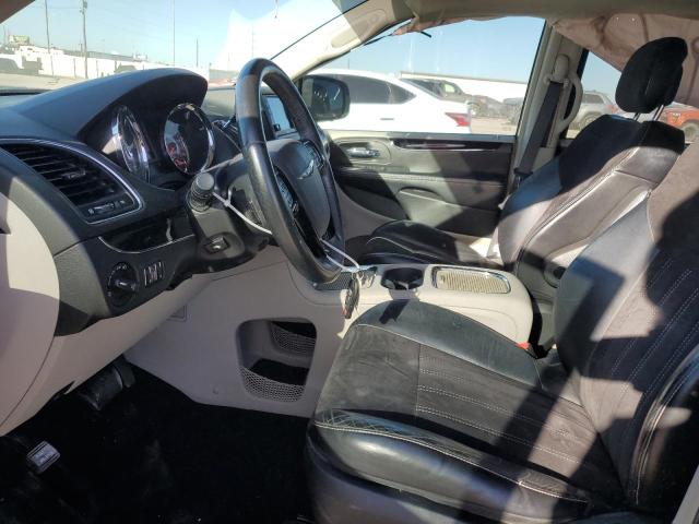 Photo 7 from auction – 2014 CHRYSLER TOWN & COU with VIN 2C4RC1CG4ER224463