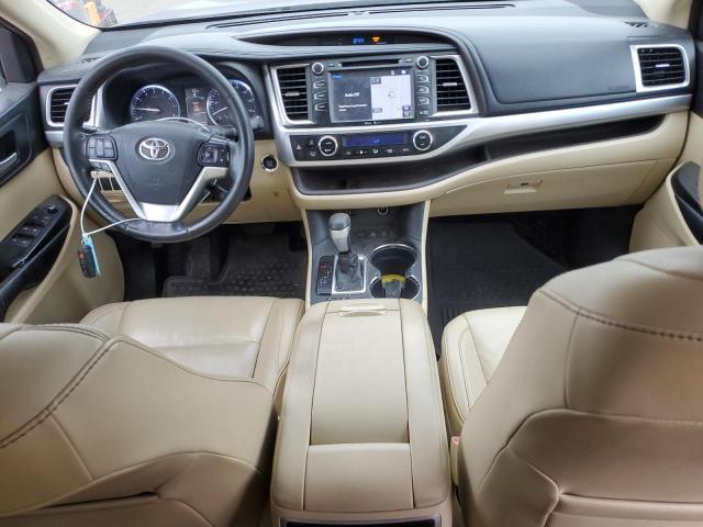 Photo 8 from auction – 2015 TOYOTA HIGHLANDER with VIN 5TDJKRFH0FS205744