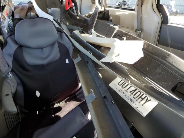 Photo 10 from auction – 2009 CHRYSLER TOWN & COU with VIN 2A8HR44E09R651226