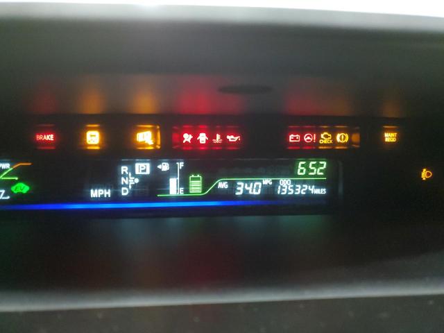 Photo 9 from auction – 2014 TOYOTA PRIUS V with VIN JTDZN3EU0E3330278