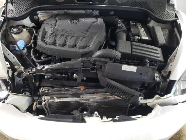 Photo 11 from auction – 2018 VOLKSWAGEN BEETLE S with VIN 3VWFD7AT5JM701564