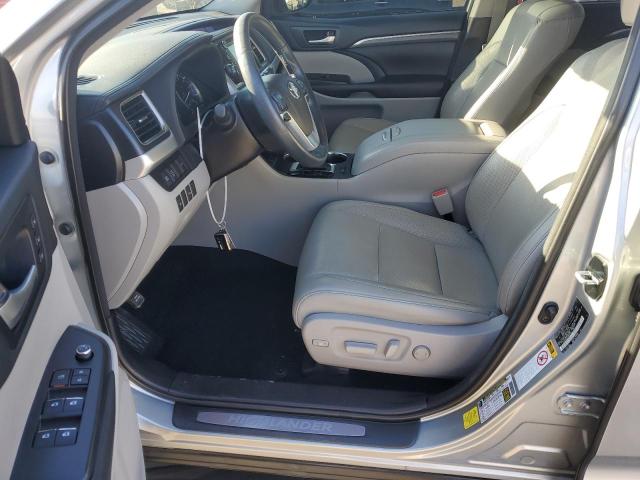 Photo 7 from auction – 2018 TOYOTA HIGHLANDER with VIN 5TDDZRFH7JS821152