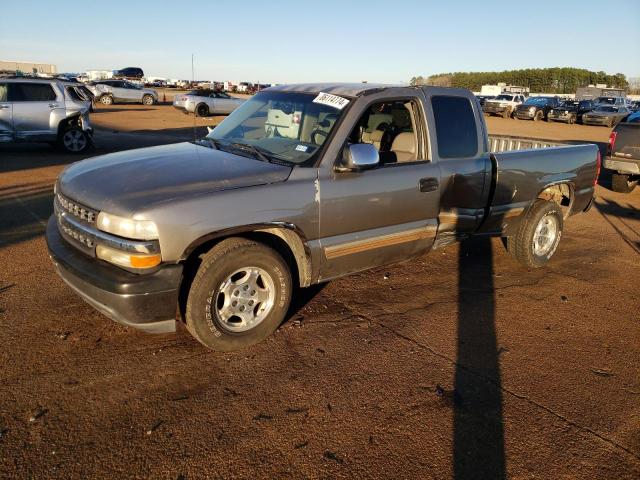 CHEVROLET SILVERADO 2001 with VIN 2GCEC19T211135602 - Photo from auction