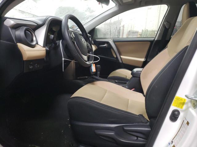 Photo 7 from auction – 2017 TOYOTA RAV4 XLE with VIN JTMRFREV2HD204821